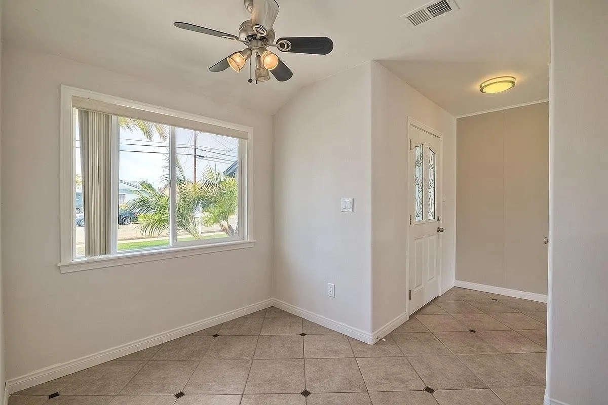 4781 Mount Bigelow Drive — Photo 4