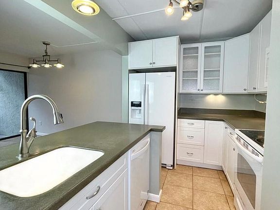 2nd image of 53 Veronese Ct #53