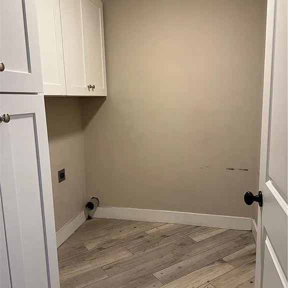 903 Woodlawn Dr NE — Photo 30
