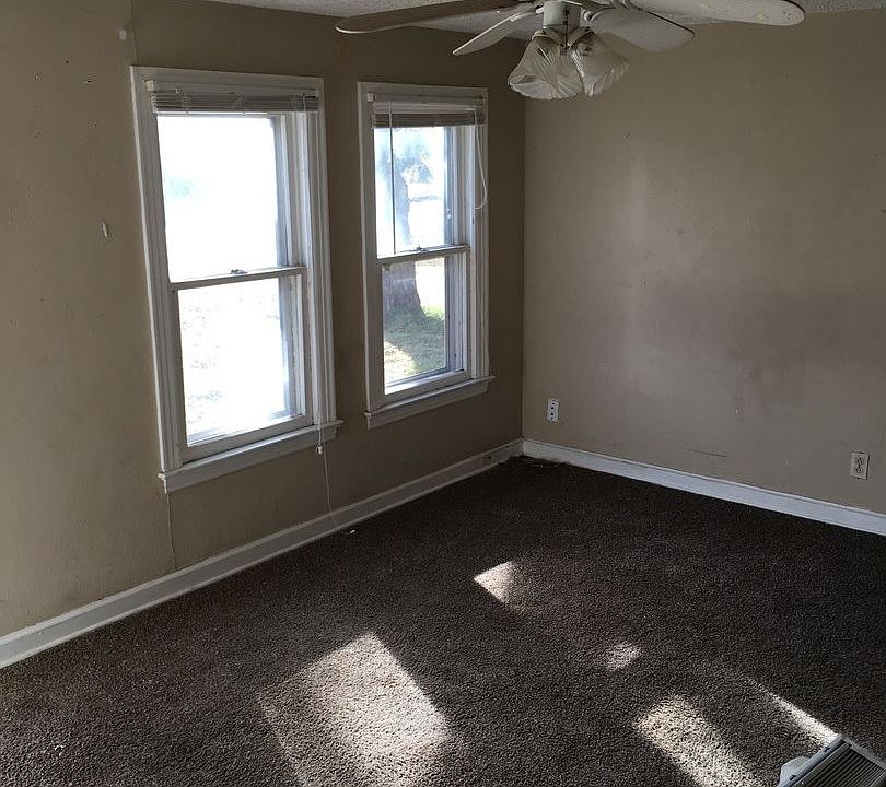 2nd image of 1718 1/2 S 13th St