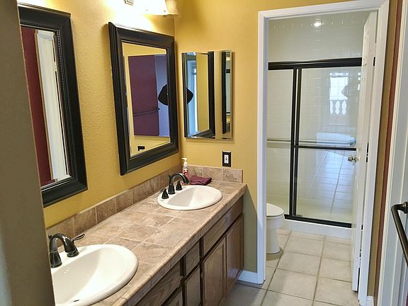 5th image of 3541 Cameo Dr Unit 110