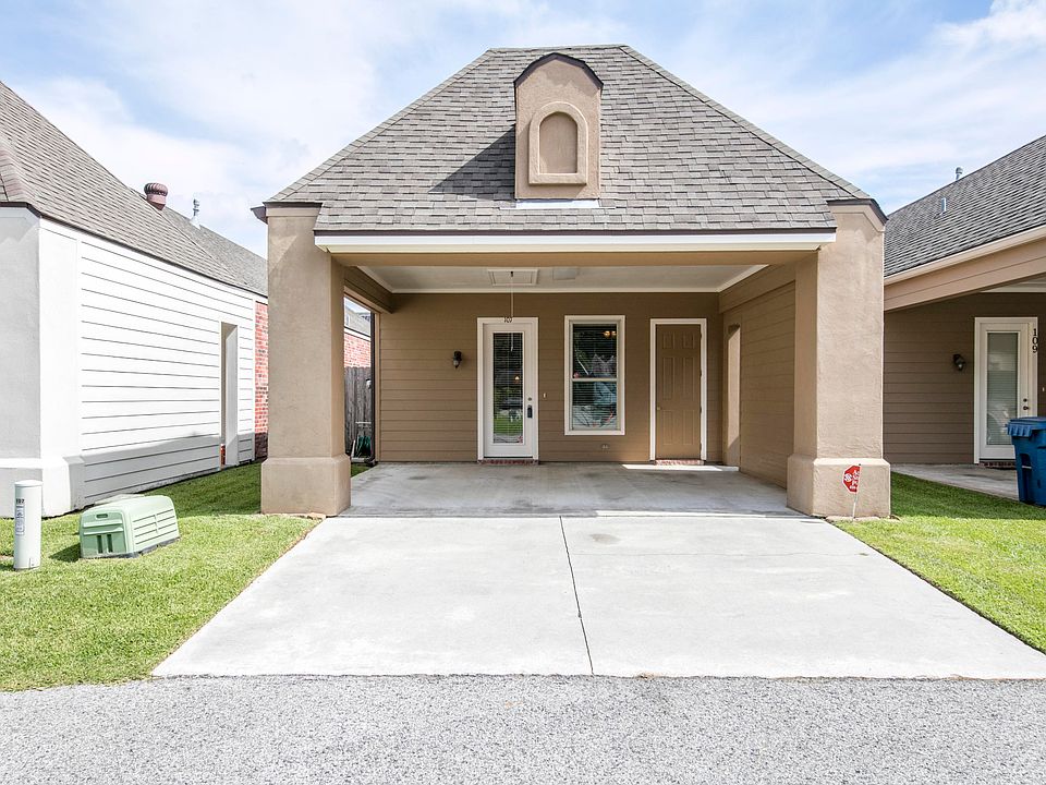 1st image of 107 Destin Dr