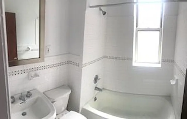 Rented by JMG Properties | media 8