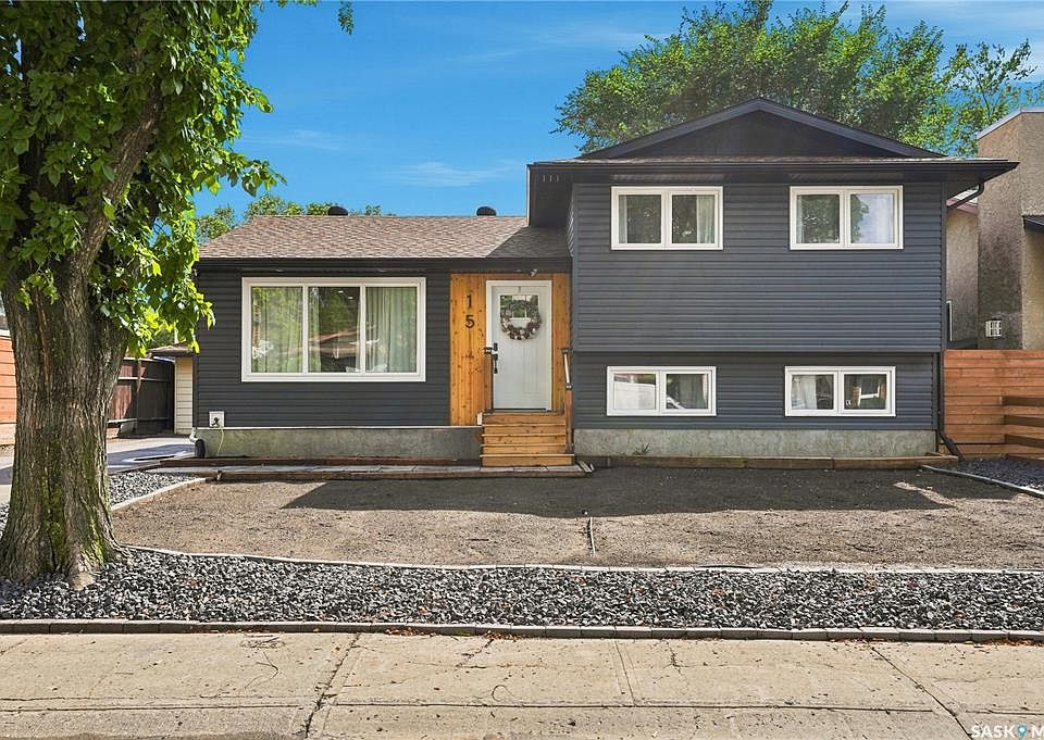 1st image of 15 Rendek CRESCENT