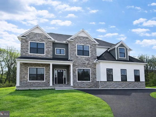 5111 Gallo Way, Harrisburg, PA 17112