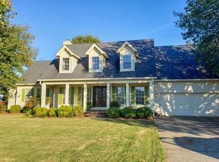 2018 Saddlebrook Dr, Murfreesboro, TN 37129