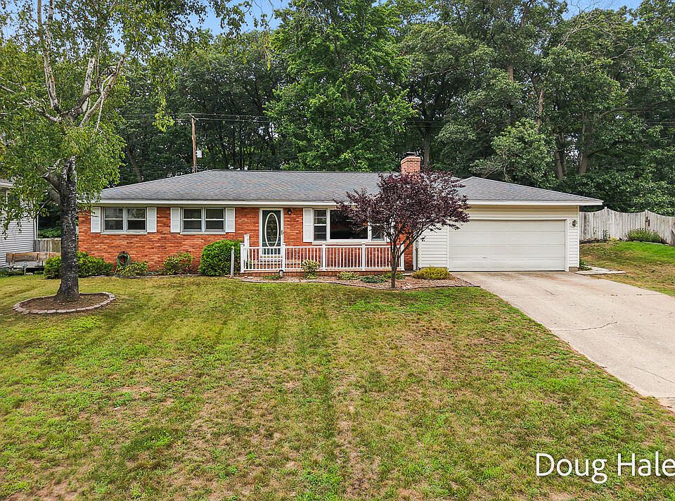 1st image of 1674 Bonneville Dr