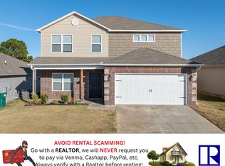 612 Woodcreek Loop, Lowell, AR 72745