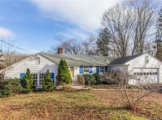 34 Warpas Rd, Madison, CT 06443