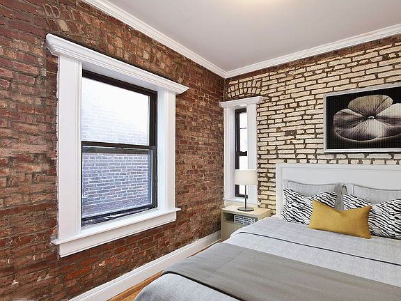 3rd image of 15 Essex St APT 23
