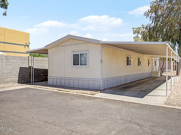 3rd image of 1221 N DYSART Road #27