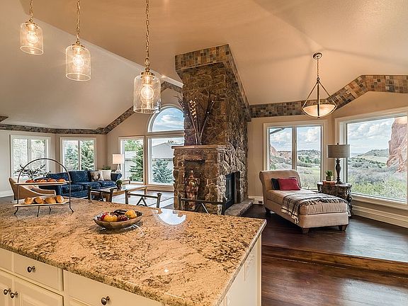 Eat in space in the kitchen