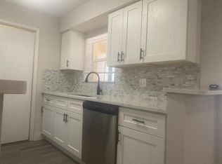 833 Riverside Dr APT 831, Pompano Beach, FL 33071