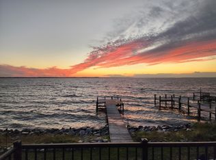 18145 River Rd, Tall Timbers, MD 20690