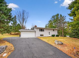 4175 Mahoney Rd, Mc Farland, WI 53558