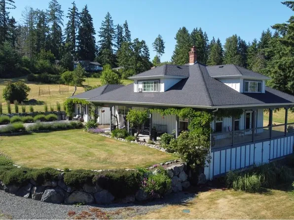 6742 Norcross Rd, North Cowichan, BC V9L 6C3