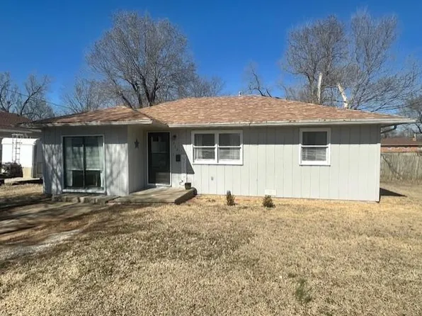 715 E National Ave, Fort Scott, KS 66701