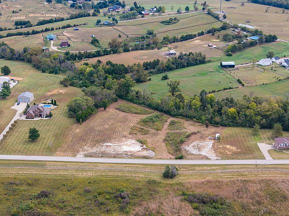 3rd image of 1635 Speedwell Rd