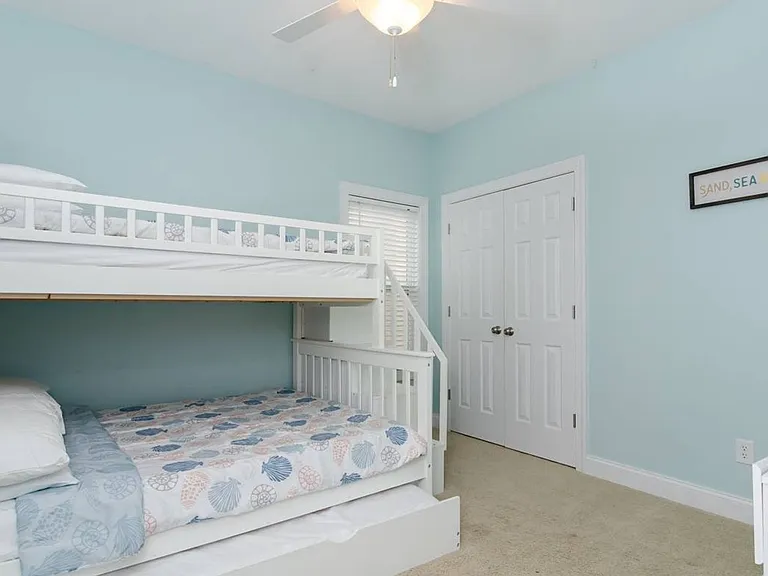 1604 Canal Dr #1 — Photo 22