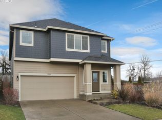 17199 SE Rhododendron St, Happy Valley, OR 97086