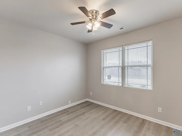 134 Natalie Jane Dr — Photo 12