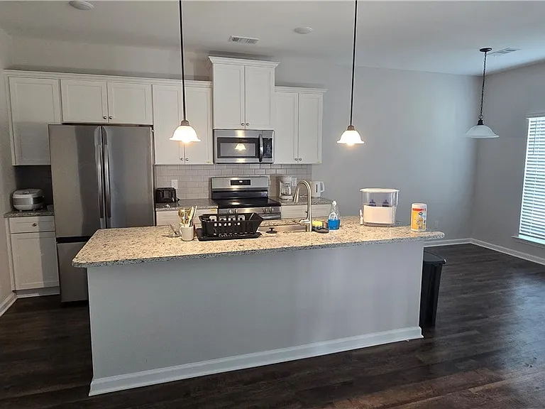 109 Exmoor Cir — Photo 5