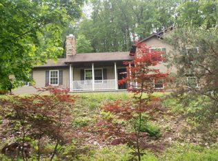 388 Buchs Hollow Rd, Sunbury, PA 17801