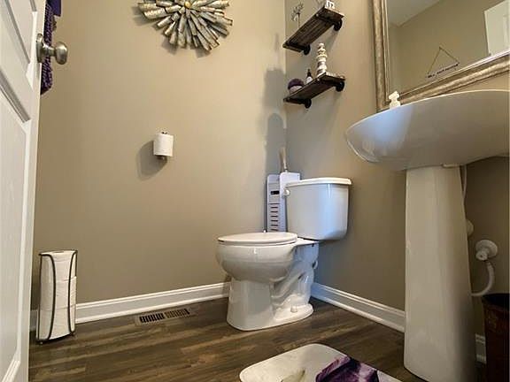 5th image of 2453 Silver Rose Dr