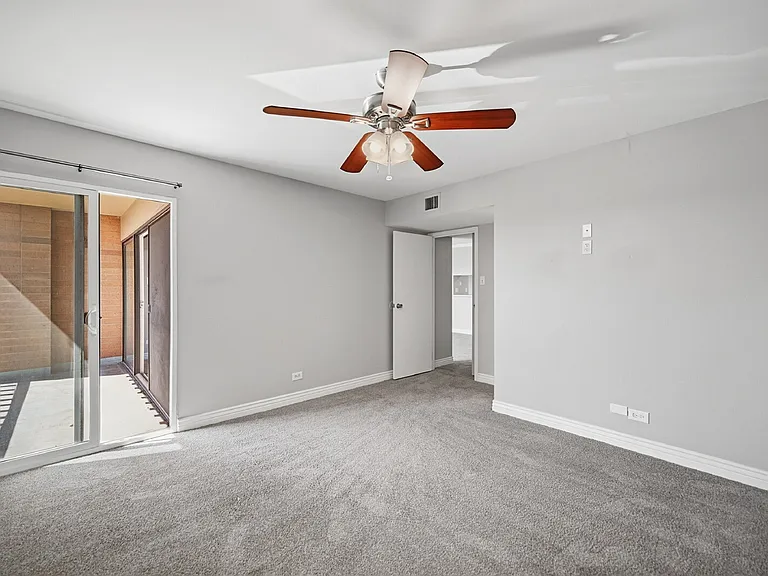 400 S Lafayette St #702 — Photo 18