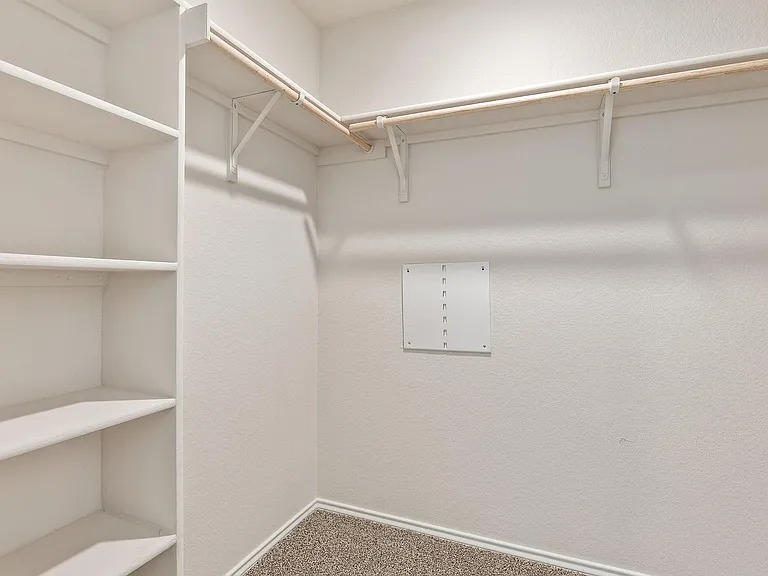 1702 Miller Ter — Photo 11