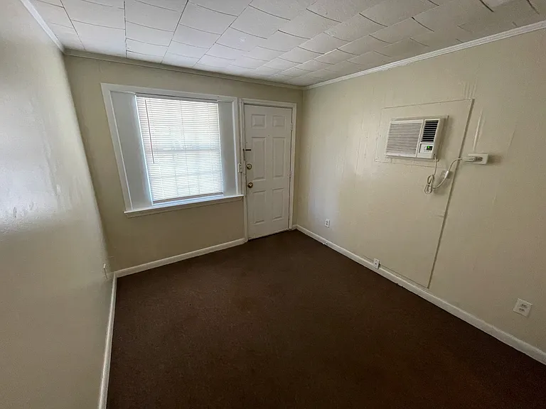 403 W Sunset Ave #A — Photo 2