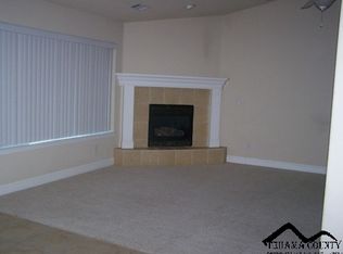 19738 Brokeoff Mountain Pl, Cottonwood, CA 96022