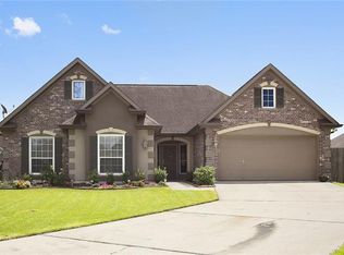 2705 Ascension Ct, Marrero, LA 70072