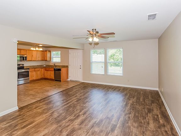 5th image of 6223 Salamander Run Ln