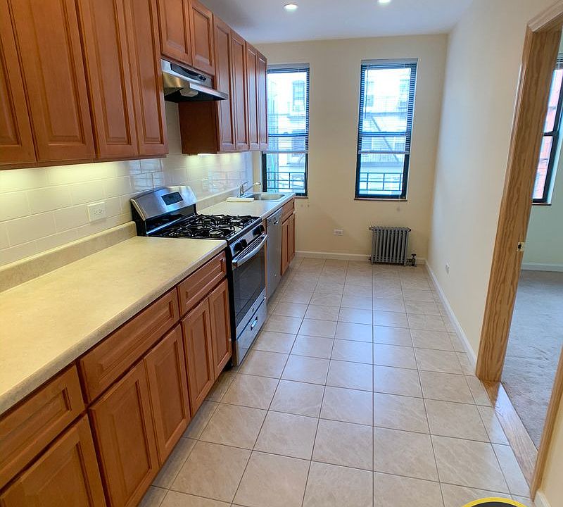 1st image of 2315 29th Ave #2