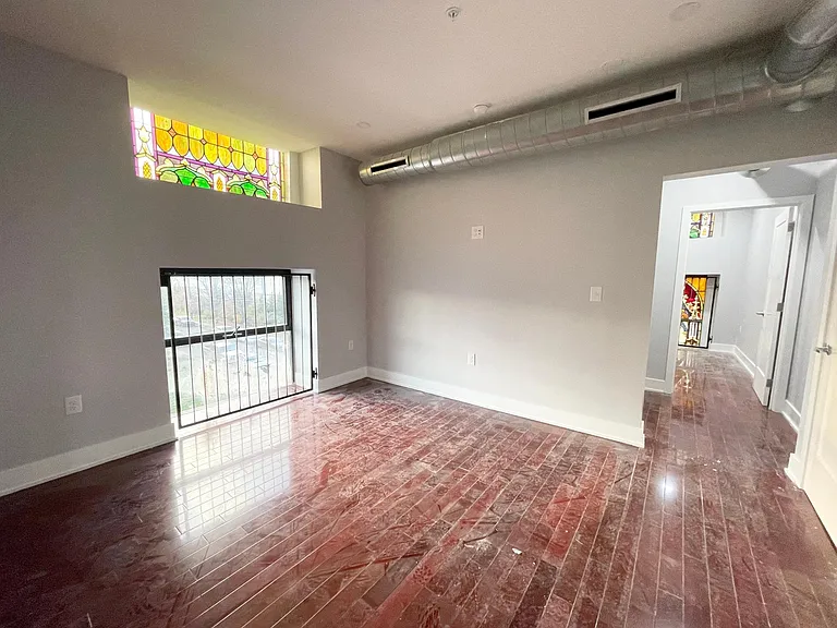 302 Richmond St #6A — Photo 8