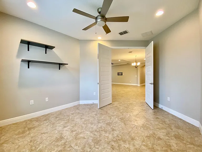 16238 Wind View Ln — Photo 7