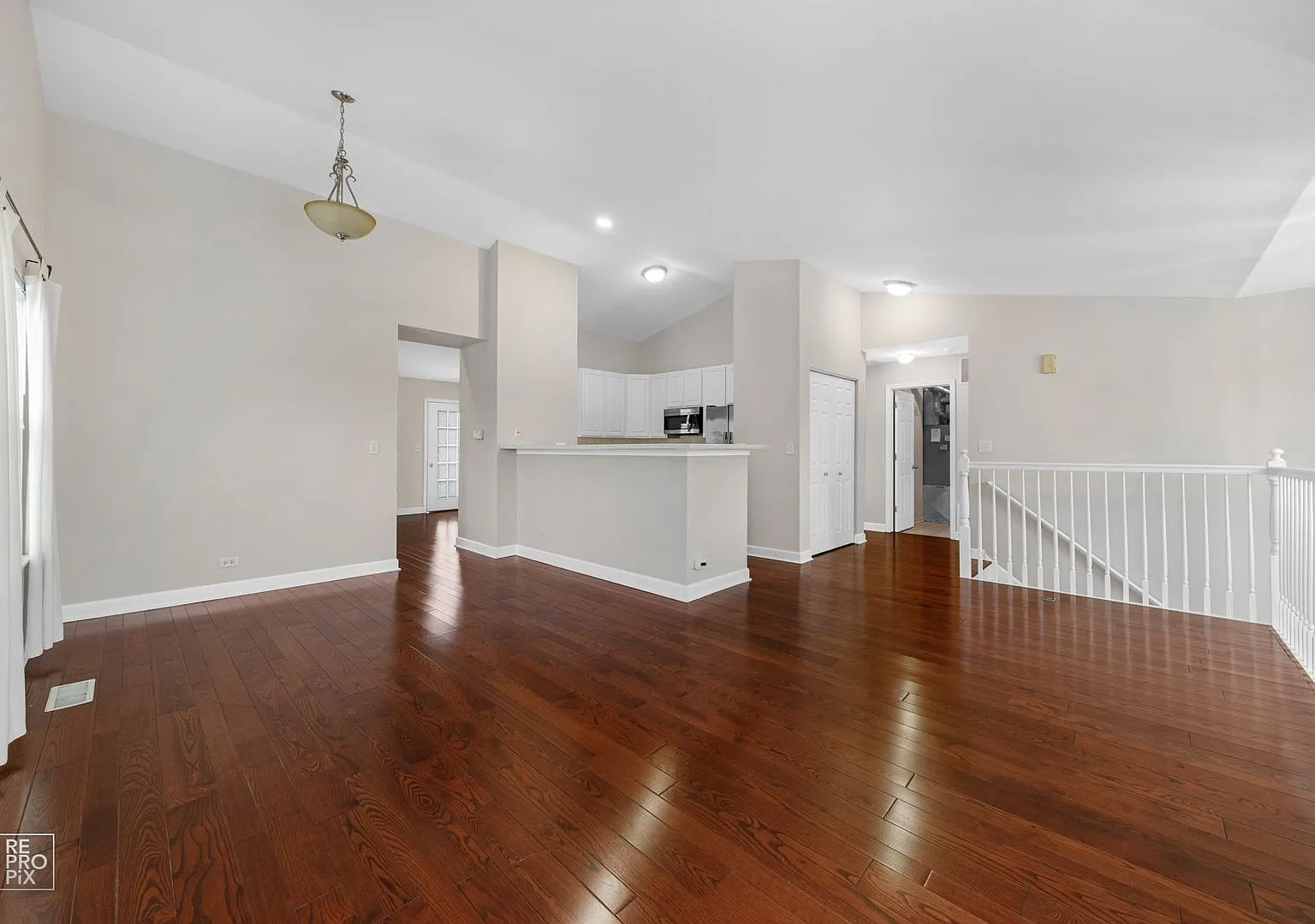 North Naperville Second Floor Two Bedroom Condo — Photo 3