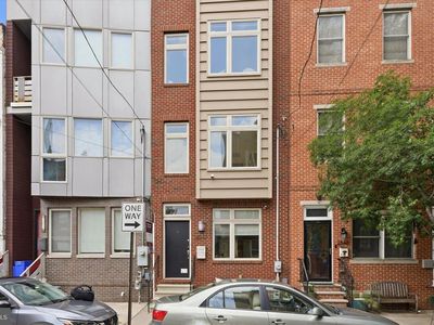 2544 Salmon St, Philadelphia, PA, 19125