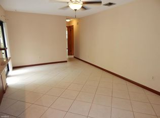 1960 SW 30th Ter, Fort Lauderdale, FL 33312