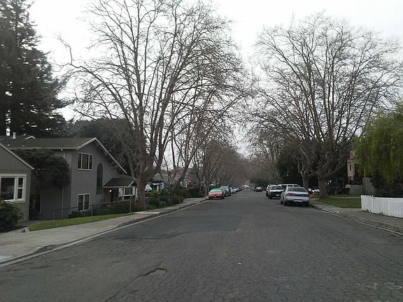 5th image of 220 Fairmont Ave