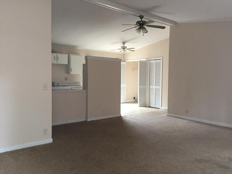 2nd image of 1182 Hibiscus St