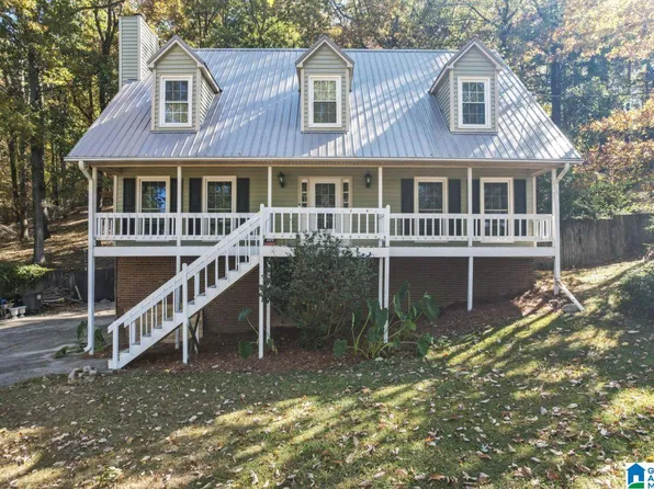 2032 Yancy Dr, Bessemer, AL 35022