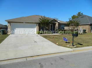 7469 Deck Ln, Pensacola, FL 32526