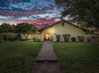 300 Oklahoma Ave, Hewitt, TX 76643