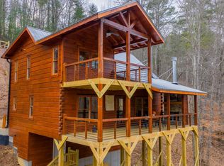 138 Rhondas Way, East Ellijay, GA 30540