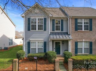 6168 Prosperity Church Rd, Charlotte, NC 28269