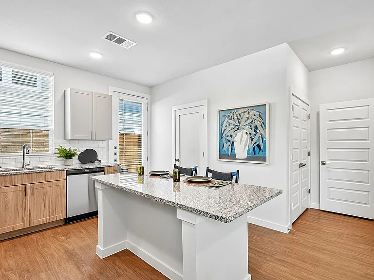 YardHomes Rowlett Creek Kitchen