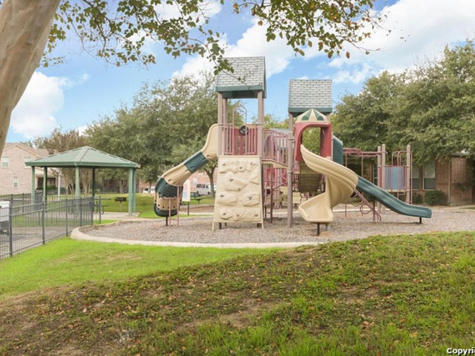 1st image of 2515 Grayson Cir