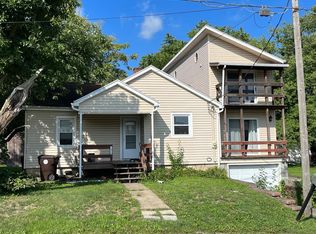 105 S Joselyn St, Heyworth, IL 61745